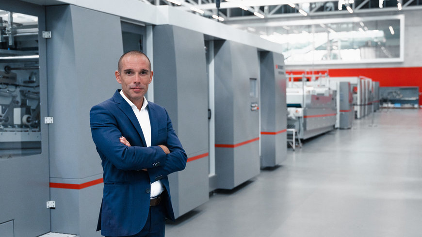 Façonner l’avenir: 80 ans d'innovation pour les plieuses-colleuses BOBST
